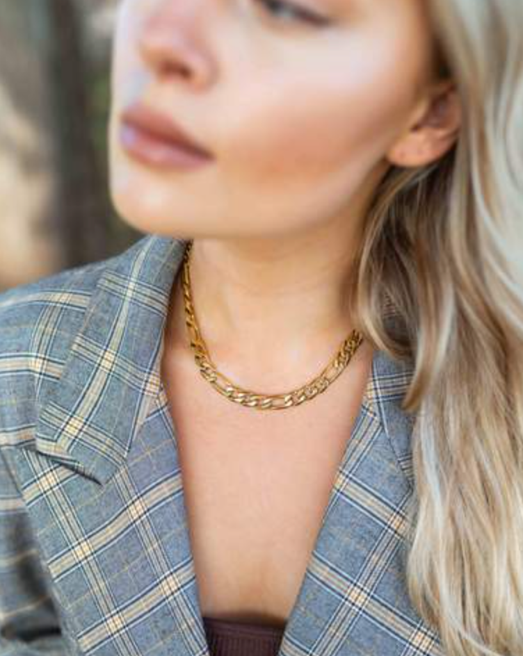 FIGARO GOLD STATEMENT LINK CHAIN NECKLACE